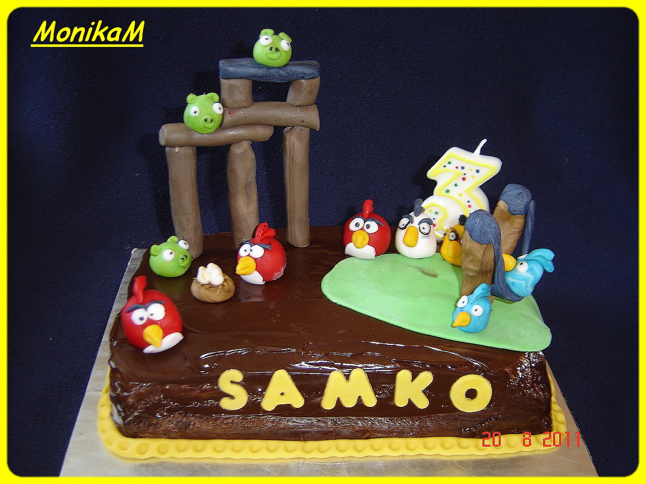 vtáčiky.jpg Angry -birds